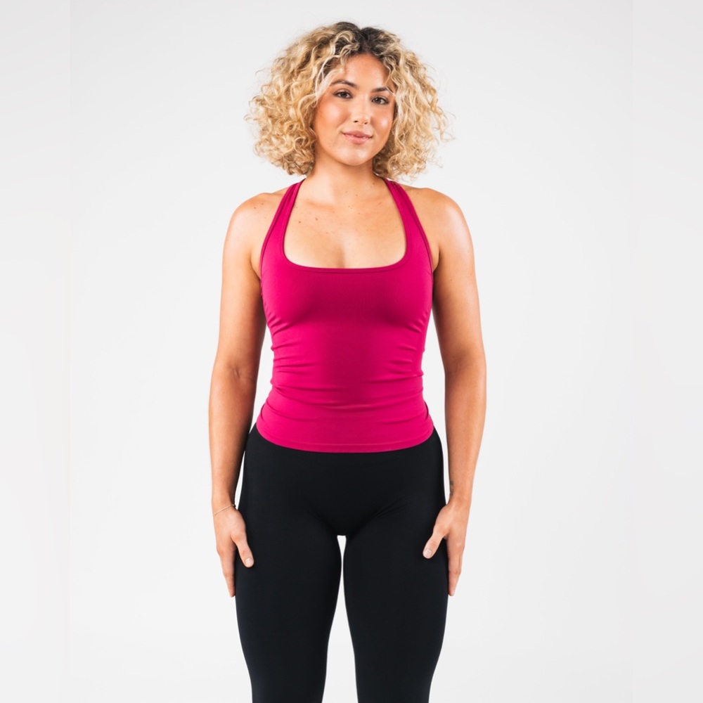 Alphalete Glass Tank